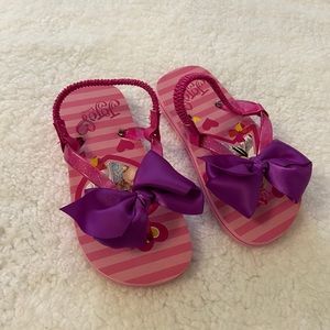 NWOT JoJo Bow flip flops 9